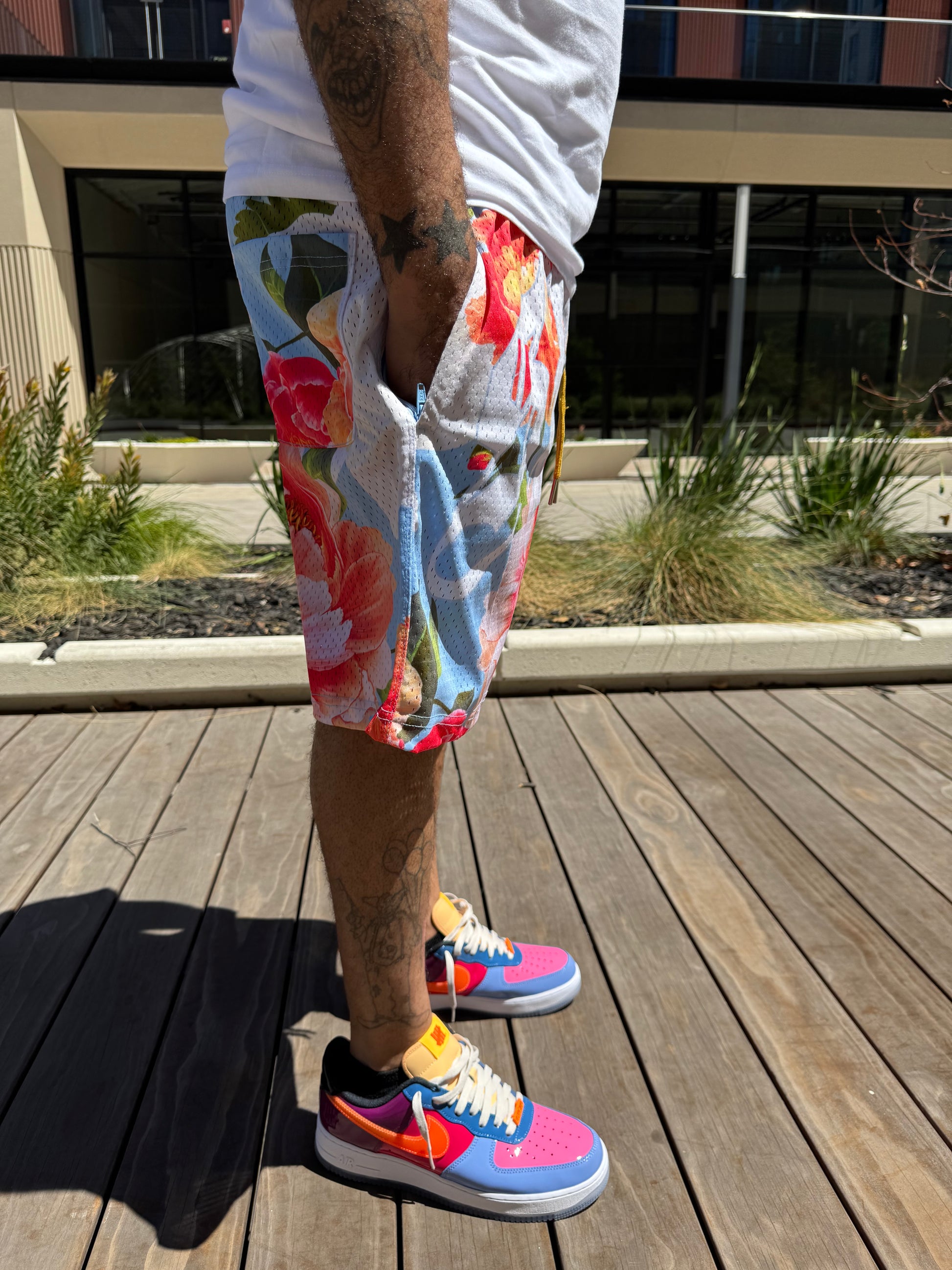 SPACEBOY FLORAL SHORTS